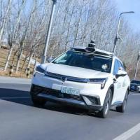 封闭道路无人轿车
