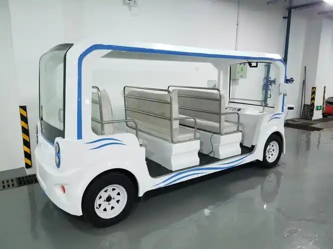 校园接驳智驾客车